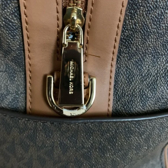 MICHAEL Kors Bedford Extra Large Travel Weekender. NWOT - Picture 13 of 17